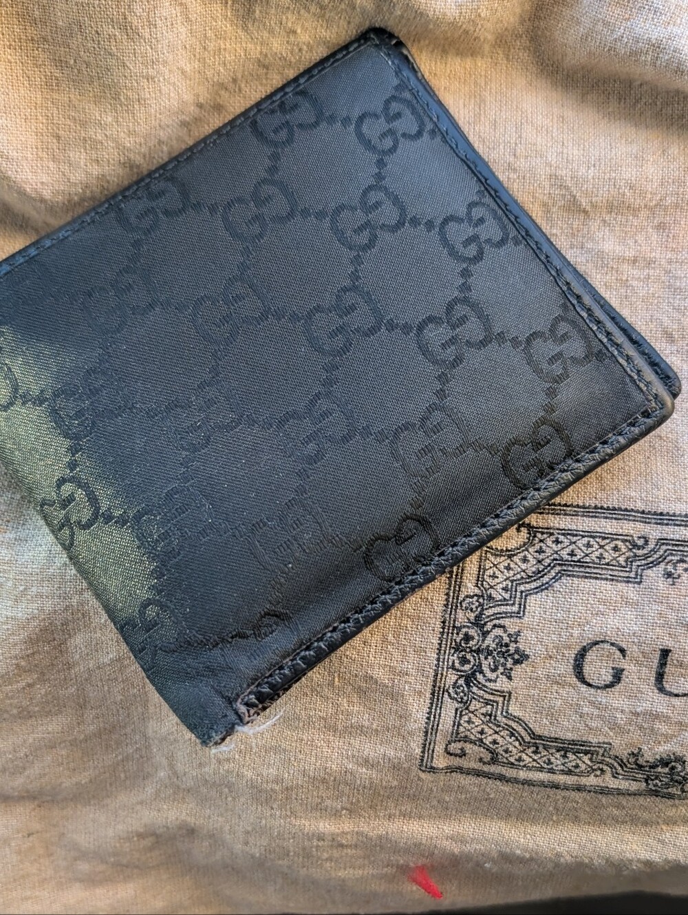 GUCCI monogram Wallet 🖤🖤